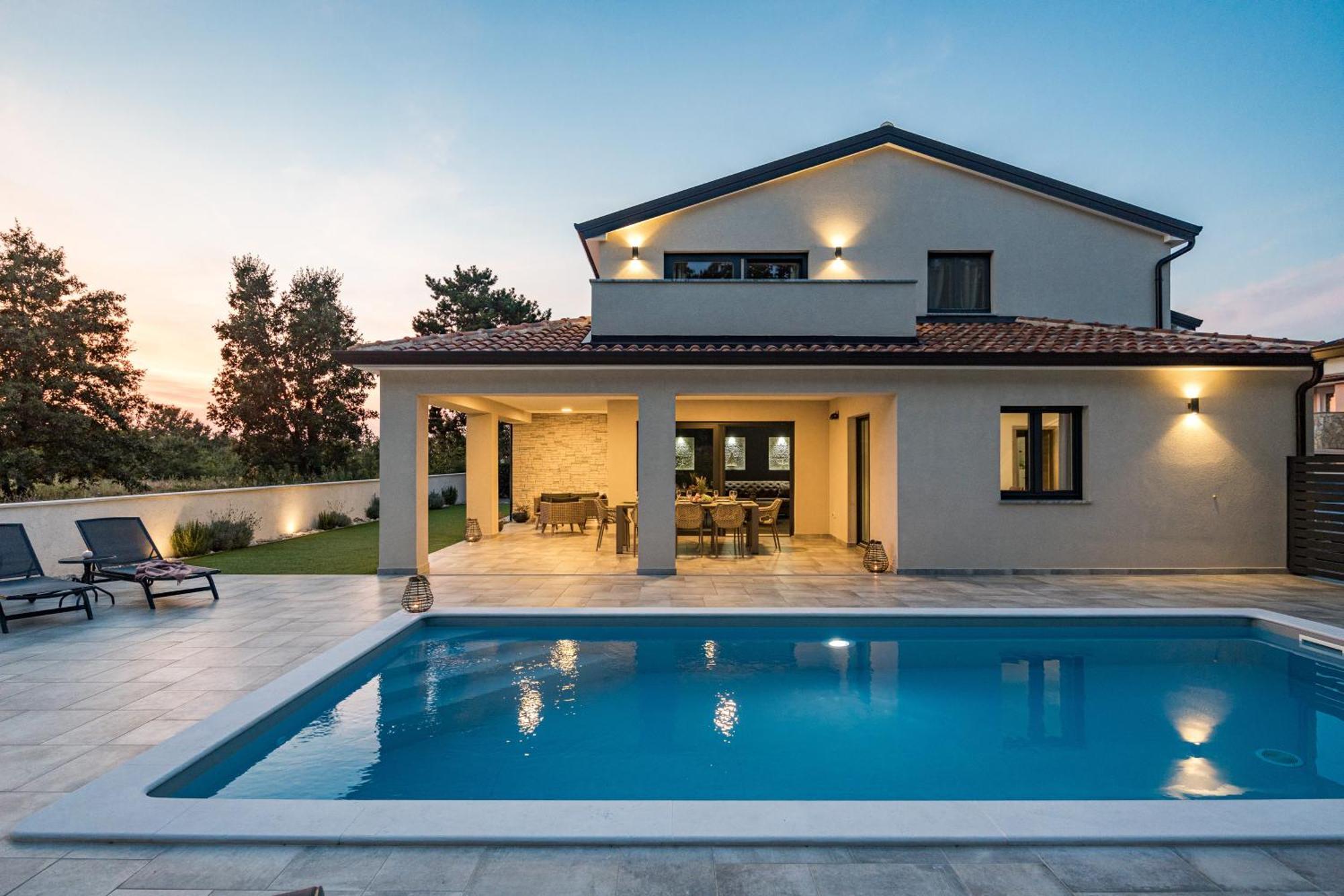בוג'ה Special Offer! New Luxury Apartment With Pool, Fitness, Outdoor Bar&Grill מראה חיצוני תמונה